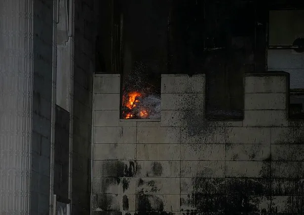 Son dakika: Ankara'da, Estergon Kalesi'nde restoran yangını: Geriye küller kaldı-3