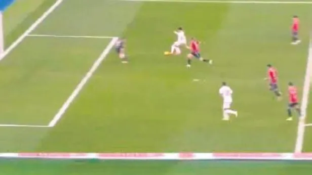 Özil’in golünün kopyası