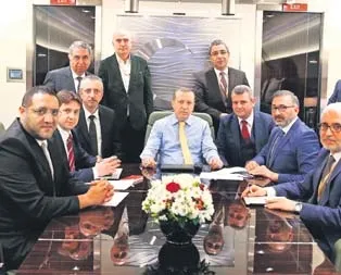 Paralele sert uyarı