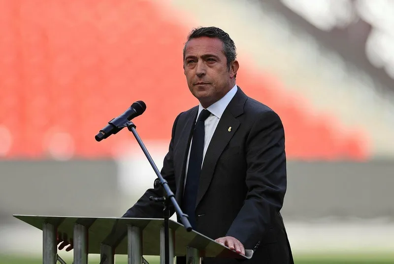 ali-kocun-vermedigi-soz-yine-gundem-bu-ne-yaman-celiski-1727081969715.jpeg