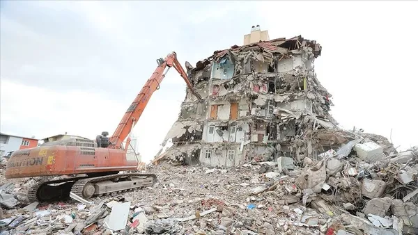 deprem-sonrasinda-alinabilecek-onlemler-nelerdir-bakan-soylu-duyurdu-mobil-bir-program-hazirladik-ne-yapacagimizi-soyleyecek-1632922795691.jpg Deprem sonrasında alınabilecek önlemler nelerdir? Bakan Soylu duyurdu: Mobil bir program hazırladık ne yapacağımızı söyleyecek-4