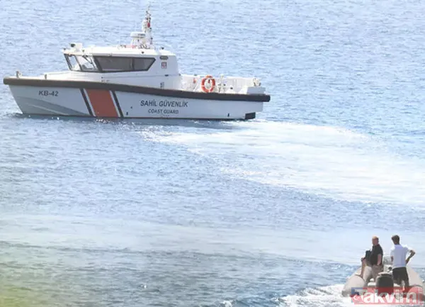 Fahriye Evcen ve Burak Özçivit'in oğlu Kerem ilk kez yüzünü gösterdi! Bikinili yakalanan Fahriye düzgün fiziğiyle hayran bıraktı - 4