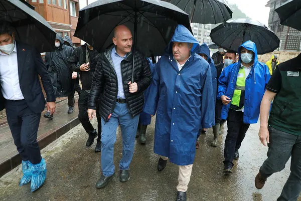 icisleribakanisuleymansoyludan-pakistan-ve-afganistanli-kardeslerimiz-hakkinda-onemli-aciklama-1627490693471.jpg İçişleri Bakanı Süleyman Soylu'dan Pakistan ve Afganistanlı kardeşlerimiz hakkında önemli açıklama-3