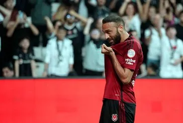 Cenk Tosun Fenerbahçe’de!