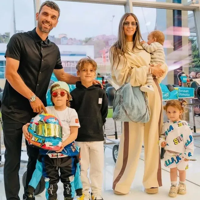 Eşref Rüya’nın Irmak’ı Ceren Benderlioğlu ile Emir Benderlioğlu’nun kızına bakın! “Zamanla annesine daha çok benziyor” - 22