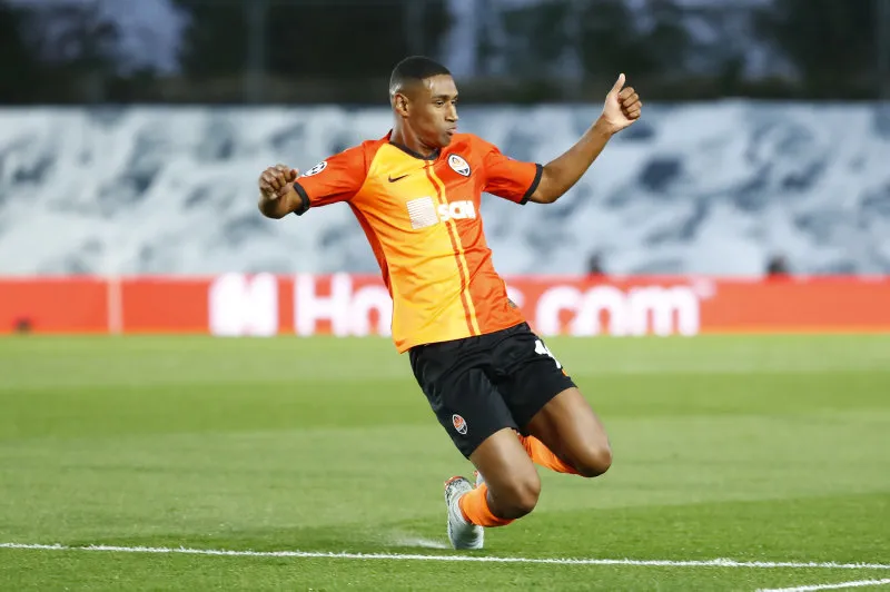 Ve Tete Galatasaray'da! Feshetme hakkı var - 8