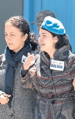 Ölüme beraber yürüdüler