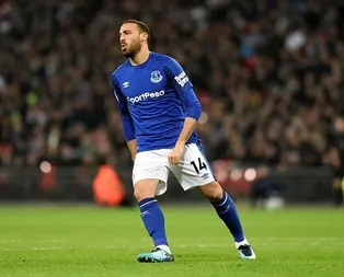 İngiltere’de Cenk Tosun krizi