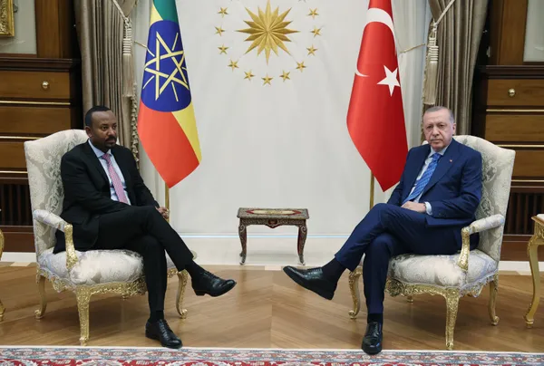 son-dakika-baskan-recep-tayyip-erdogan-ve-etiyopya-basbakani-abiy-ahmedden-ortak-aciklamalar-1629303548806.jpg SON DAKİKA: Başkan Recep Tayyip Erdoğan ve Etiyopya Başbakanı Abiy Ahmed'den ortak açıklamalar-7