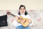 Diyarbakır'da doğuştan görme engelli Nisanur'un hayat tutkusu müzik!