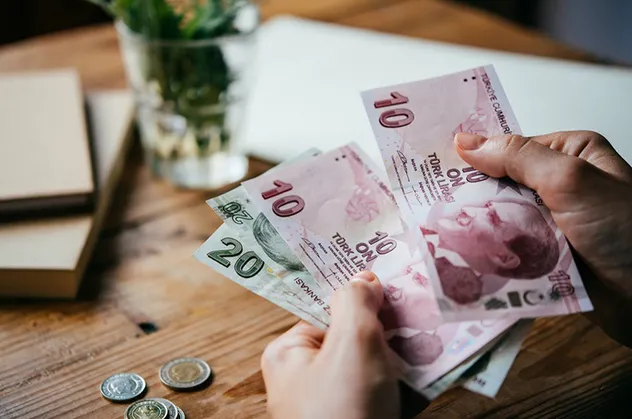 İş kuracaklara 3 devlet kurumundan hibe desteği! 12.000 TL, 16.000 TL, 65.000 TL anında hesabınıza yatacak!