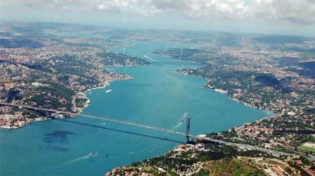 izmiri-vuran-deprem-istanbulda-da-panige-yol-acti-bodrum-katlara-dahi-bakiyorlar-1604472390682.jpg İstanbul'da deprem paniği! Bu 7 maddeden biri varsa binanıza mutlaka test yaptırın-3