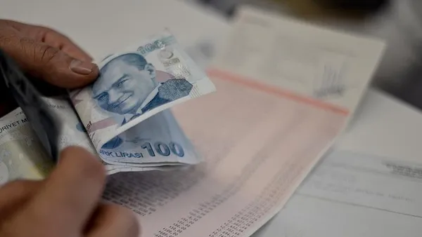 EPDK Başkanı Yılmaz: Temsil-ağırlama giderleri elektrik tarifesi kapsamından çıkarıldı