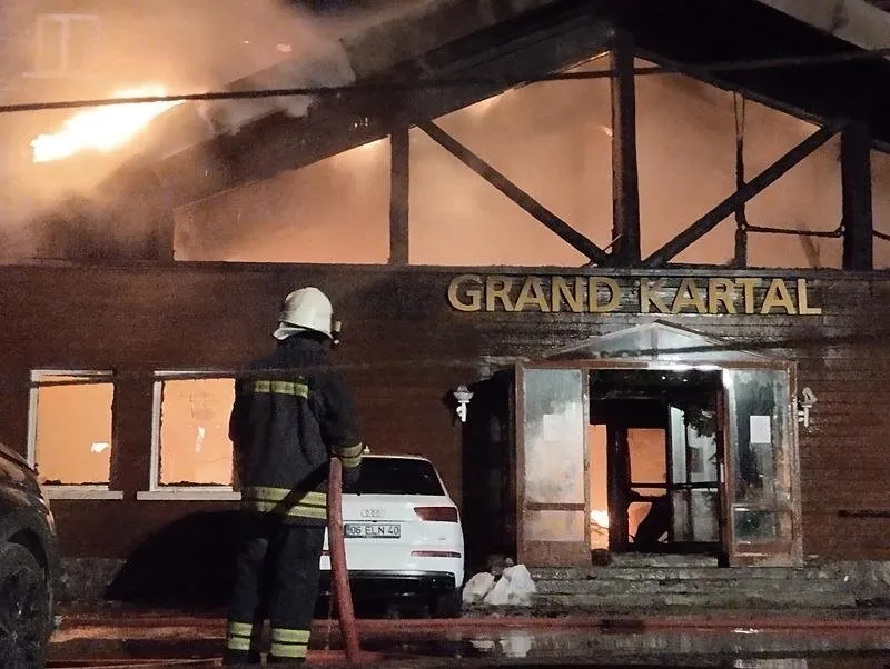 78 kişiye mezar olan otel yangınında yeni gelişme! Araştırma komisyonu AFAD yetkililerini dinledi: Acı olaylara tanık olduk (AA)