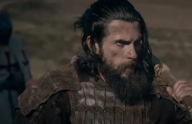 baltali-yigit-o-rolle-dondu-imzalar-atiliyor-acun-ilicali-dirilis-ertugrulun-alpiyle-alemi-titretecek-1607188940177.jpg Baltalı yiğit o rolle döndü imzalar atılıyor! Acun Ilıcalı Diriliş Ertuğrul'un alpiyle alemi titretecek-4