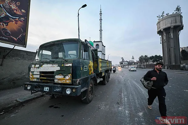 Esad rejiminin yıkılması sonrası Suriye meydanları bayram yeri! Şam, Halep, Humus... Başkan Erdoğan'a teşekkür - 9