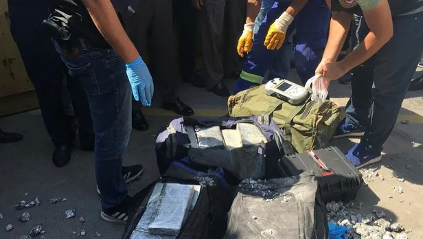 Son dakika: Bakan Ruhsar Pekcan duyurdu: 540 kilogram kokain ele geçirildi-1