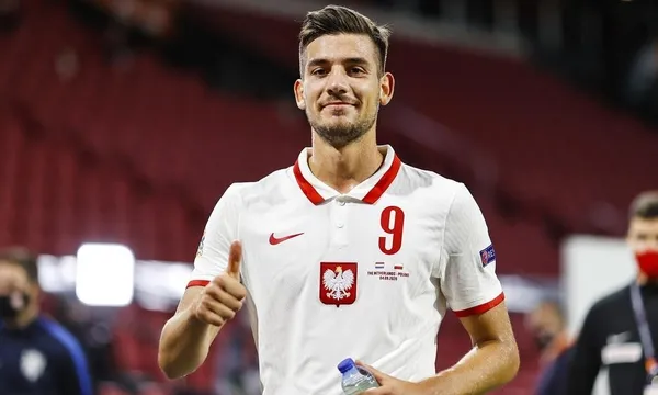 Fatih Terim'in büyük gözdesi! Galatasaray geçen yıl elinden kaçırdığı Jakub Moder için yeniden devrede-4