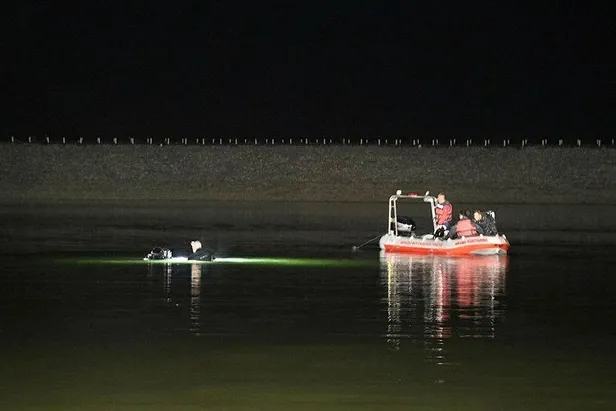 SON DAKİKA: Sohbet etmek için gölete giden 5 arkadaştan 2’si kayboldu! Annenin feryadı yürekleri dağladı-4