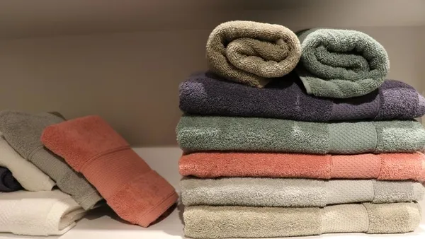 turkiyeden-25-milyar-dolarlik-ihracat-194-ulkeye-ev-tekstili-urunu-sattik-1611821969372.jpg Türkiye'den 2,5 milyar dolarlık ihracat! 194 ülkeye ev tekstili ürünü sattık-4