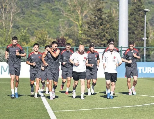 Riva’da milli mesai