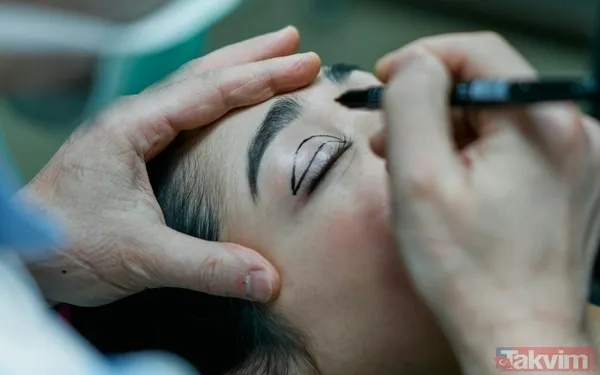 Güzellik standartları tepetaklak: 2025'te estetik cerrahların kapısı en çok 'o' işlem için çalındı - 3