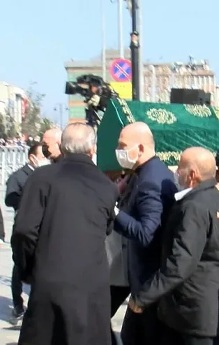 Süleyman Soylu’nun annesi Servet Soylu son yolculuğuna uğurlandı