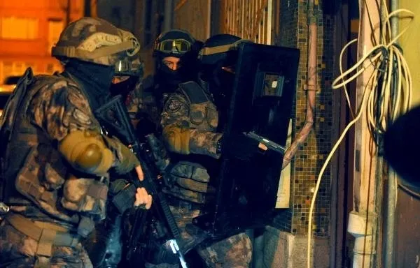 Bursa'da DEAŞ'a büyük darbe: 38 gözaltı-6