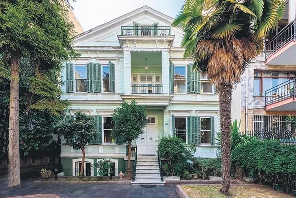 Osmanlı'ya güvendiler İstanbul'a geldiler: İşte Kadıköy’ün Siroslu sakinlerinden Tubini ailesi-5