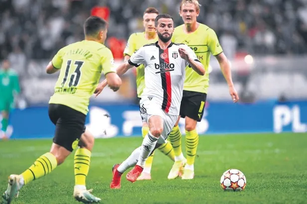 4-yil-amator-takimda-top-oynayan-clauss-fransa-milli-takimina-cagirilinca-gozyaslarina-hakim-olamadi-1648248952451.jpeg 4 yıl amatör takımda top oynayan Clauss Fransa Milli takımına çağırılınca gözyaşlarına hakim olamadı-6