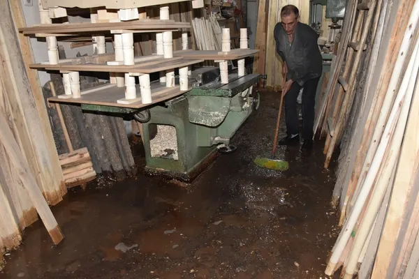 sanliurfayi-aniden-sel-vurdu-1652654656244.jpg Şanlıurfa'yı aniden sel vurdu!-4