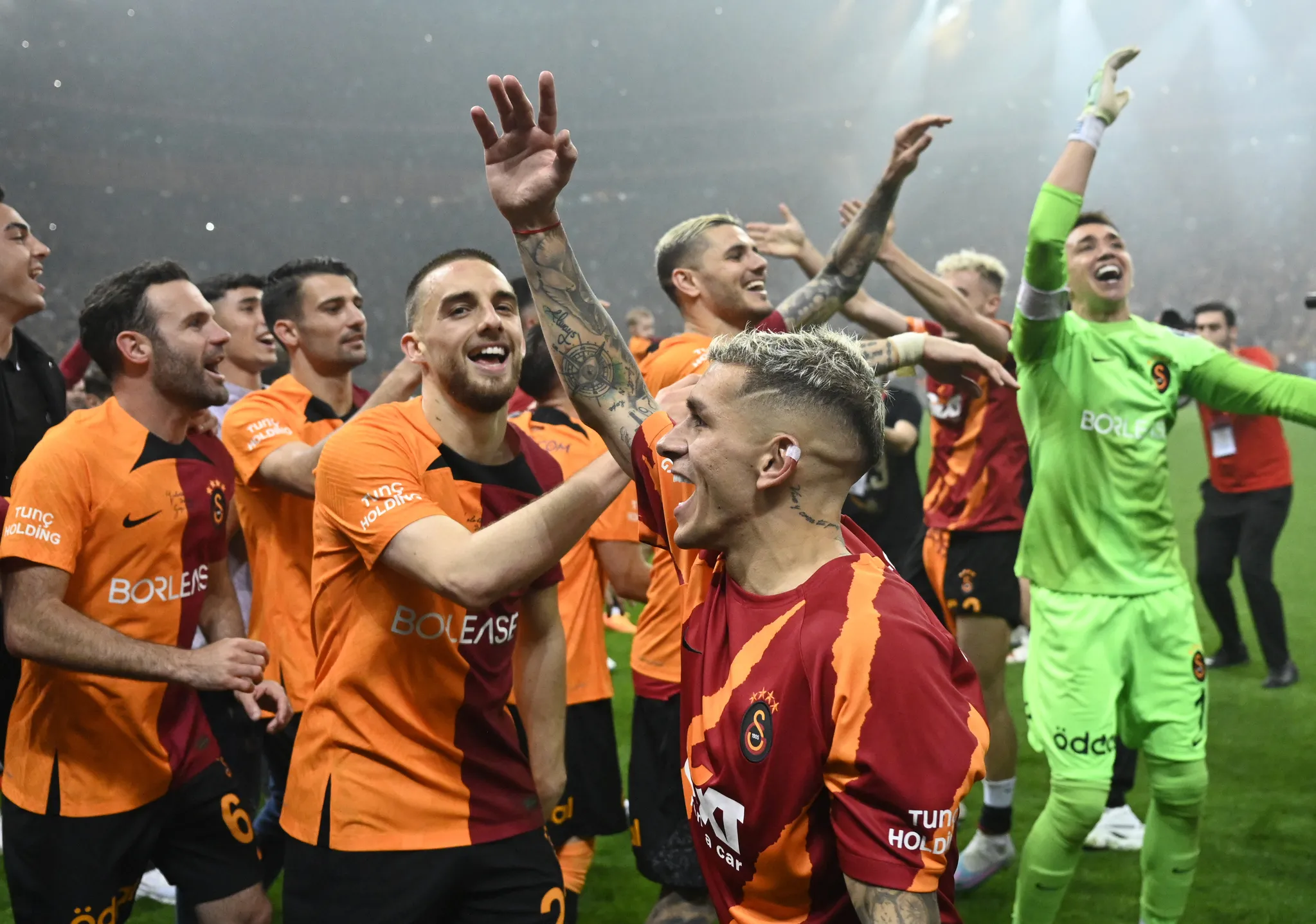 Galatasaray'da yıldızlar geçidi! İşte yapılacak hamleler - 3