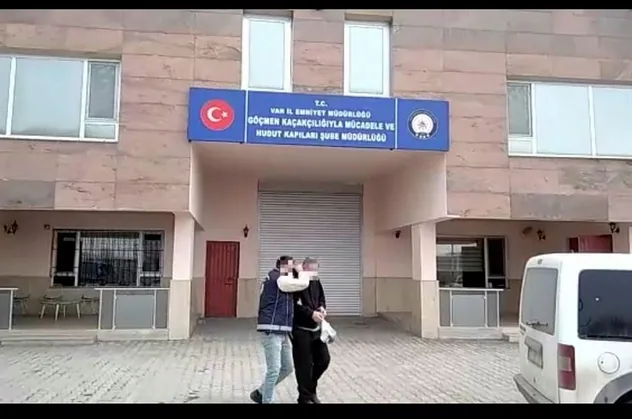 Van'da göçmen kaçakçılığına 7 tutuklama