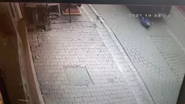 Esenyurt'ta korkunç olay! 5 yaşındaki Vedat Turgay okul servisinin altında kalarak hayatını kaybetti-2