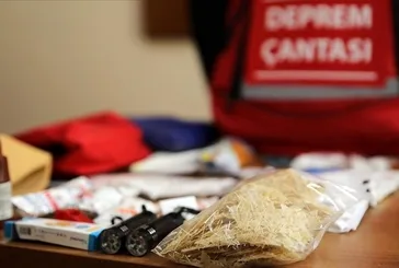 Deprem çantası nasıl hazırlanır, içeriğinde neler olmalı? Deprem çantasında olması gerekenler listesi