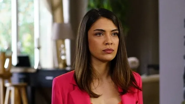 seyircisi-hemen-kuplere-bindi-duyunca-nutkunuz-tutulacak-flas-karar-11-dizi-icin-artik-yolun-sonu-1617785759696.jpg Seyircisi hemen küplere bindi duyunca nutkunuz tutulacak! Flaş karar 11 dizi için artık yolun sonu...-9