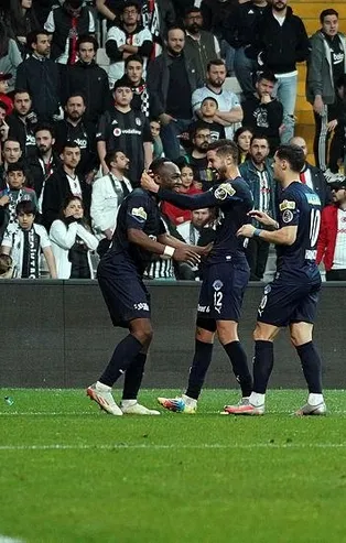 Kasımpaşa Beşiktaş karşısında 9 yıl sonra başardı!