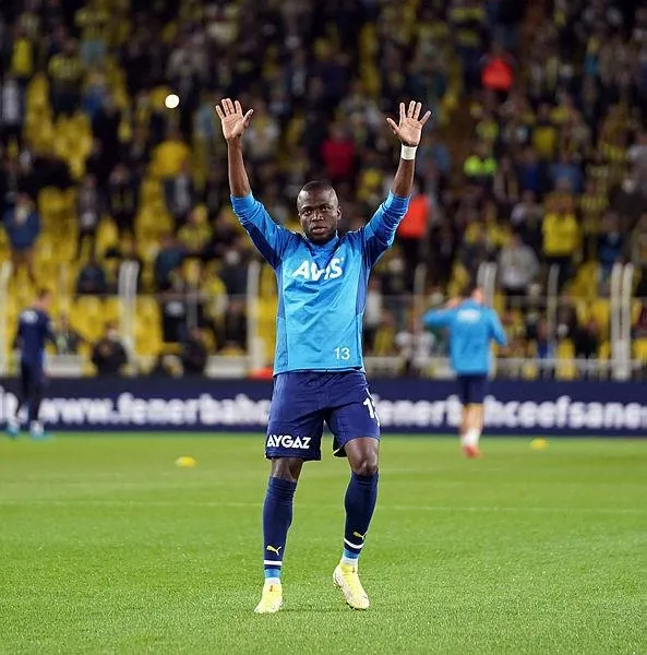 Hatay karşısında 2 golün asistini yapan Valencia, Fenerbahçe’yi taşıyor!-7