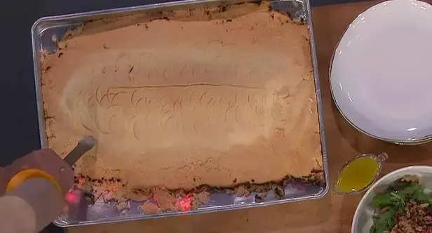 masterchef-tuzda-balik-tarifi-tuzda-balik-pisirme-nasil-yapilir-gerekli-malzemeler-neler-iste-puf-noktalari-1697307786353.jpeg Tuzda balık pişirme nasıl yapılır, gerekli malzemeler neler? MASTERCHEF TUZDA BALIK TARİFİ! İşte püf noktaları...-6