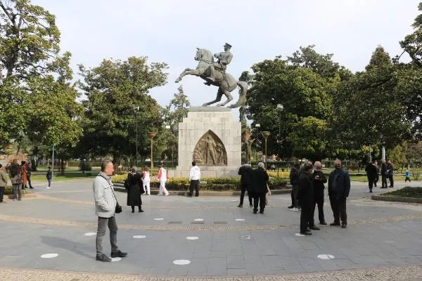 Samsun'daki Onur Anıtı'na saldıran sanık kendini "uyuşturucu etkisindeydim" diye savundu! İşte hakkında istenen ceza-3