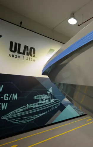 Türkiye'nin ilk silahlı insansız deniz aracı (SİDA) denize iniyor