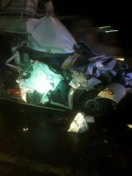 mersinde-tarim-iscilerini-tasiyan-minibus-kaza-yapti-olu-ve-yaralilar-var-1664863194094.jpeg Mersin'de tarım işçilerini taşıyan minibüs kaza yaptı! Ölü ve yaralılar var-1