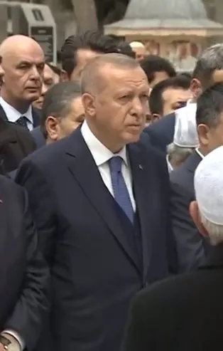 Başkan Erdoğan Hayati Yazıcı'nın babasının cenazesine katıldı
