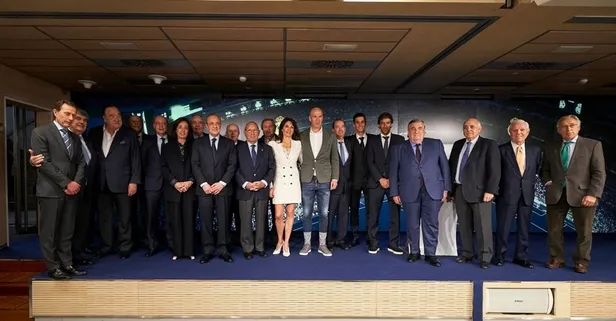 Real Madrid teknik direktörü Zinedine Zidane yine pantolon gazisi!