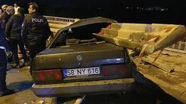 Otomobil bariyerlere ok gibi saplandı!