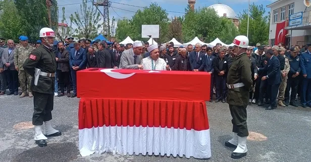 Şehit uzman çavuş son yolculuğuna uğurlandı