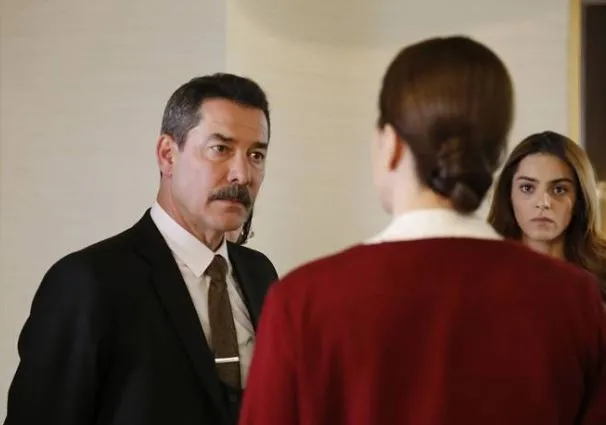 Zalim İstanbul 5. yeni bölüm fragmanı yayında! Ceren ve Cemre arasında gerginlik-1