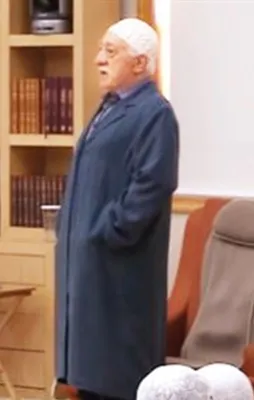 Teröristbaşı Gülen kaçıyor!