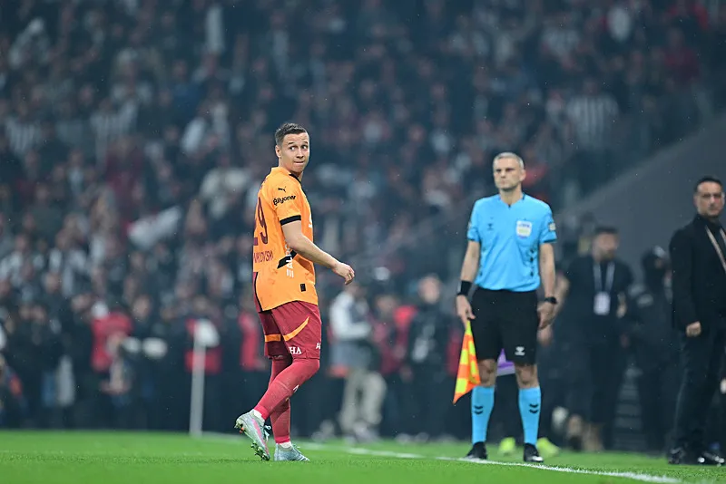 Galatasaray'da 11 ayrılık birden! Yıldızlar tek tek yolcu - 4