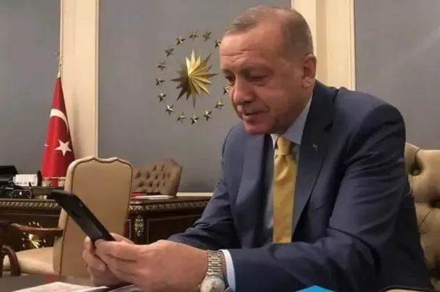 Başkan Recep Tayyip Erdoğan "@rtedijital" kullanıcı adıyla TikTok'ta
